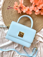 Load image into Gallery viewer, Bag Hamper Basket| Hamper Basket for Girls | Bag hamper | Rakshabandhan 2024