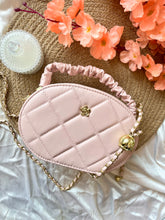 Load image into Gallery viewer, Bag Hamper Basket| Hamper Basket for Girls | Bag hamper | Rakshabandhan 2024