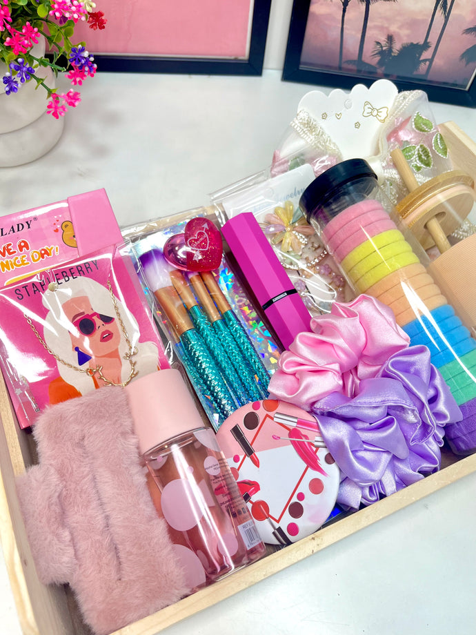 Personalised Gift Hamper | Girls Gift Hamper