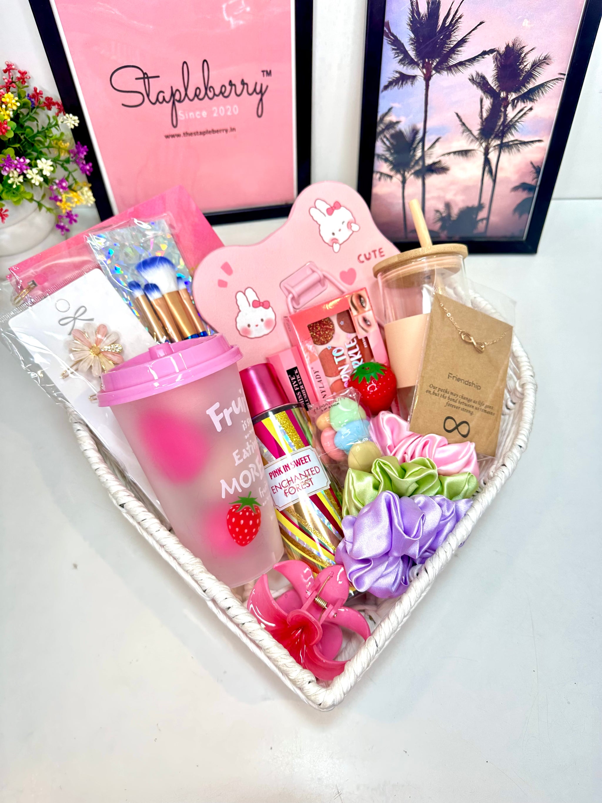 Women’s Day Hamper Girls Hamper Gift for Girls