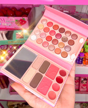 Load image into Gallery viewer, Sweet Cup Cake 5 in 1 Eyeshadow Palette | Kawaii 5 in 1 Eyeshadow palette (1pc)
