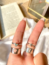 Load image into Gallery viewer, Couple rings
