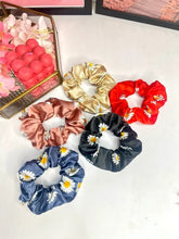 Load image into Gallery viewer, Daisy Satin Scrunchies (Set of 5)
